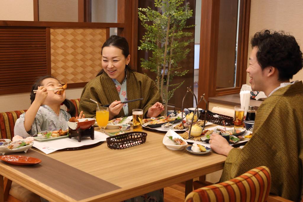 Ogaonsen Yuinoyado Bettei Tsubaki Hotel Kültér fotó